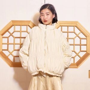 Sundae School IVORY/CREAM PLEATED DUVET PUFFER